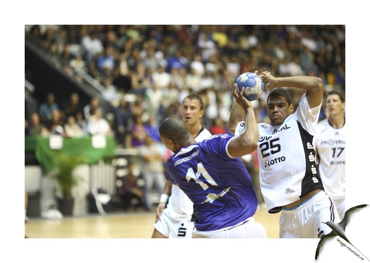Adriano Marlin — Sélection de La Réunion contre le THW Kiel, 2012