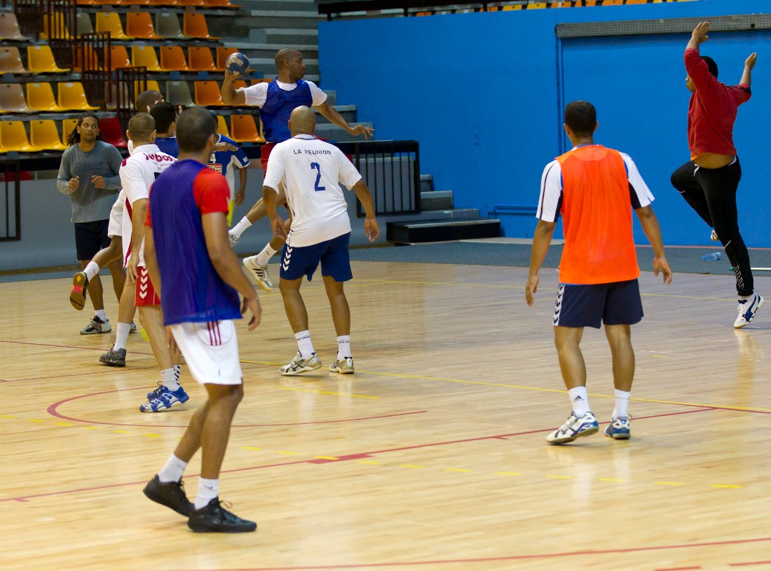 Adriano Marlin — Sélection de La Réunion contre le THW Kiel, 2012
