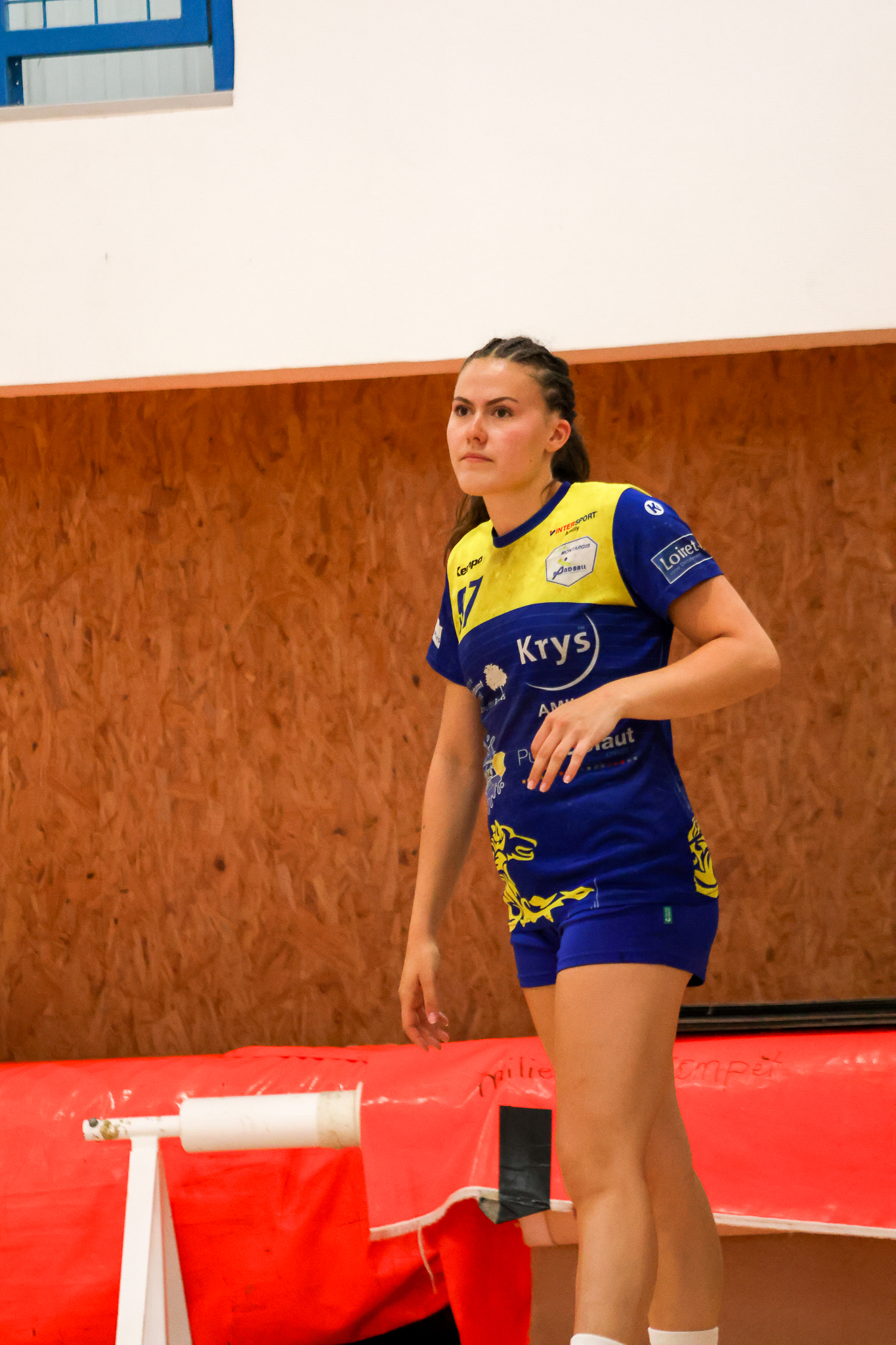 Joueuse de l’USM Montargis sur le terrain — SMOC–USM